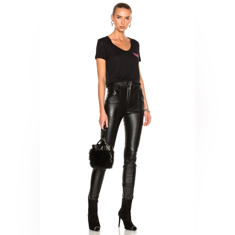 Off-white Business Women Scoop Tee Shirt Size Small Retail $285‎ Black And Fusia